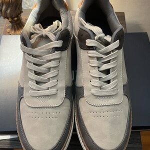 Stylish Gray and White Sneakers